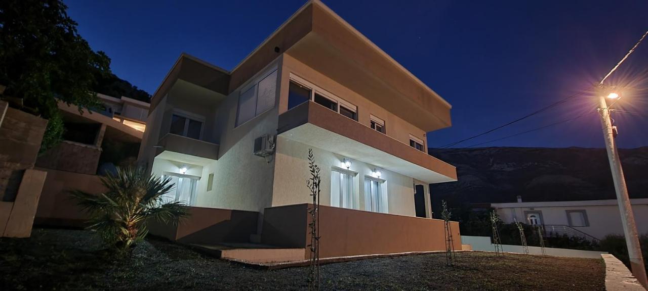 Deluxe Apartmani Vila Pejovic Sutomore Buitenkant foto
