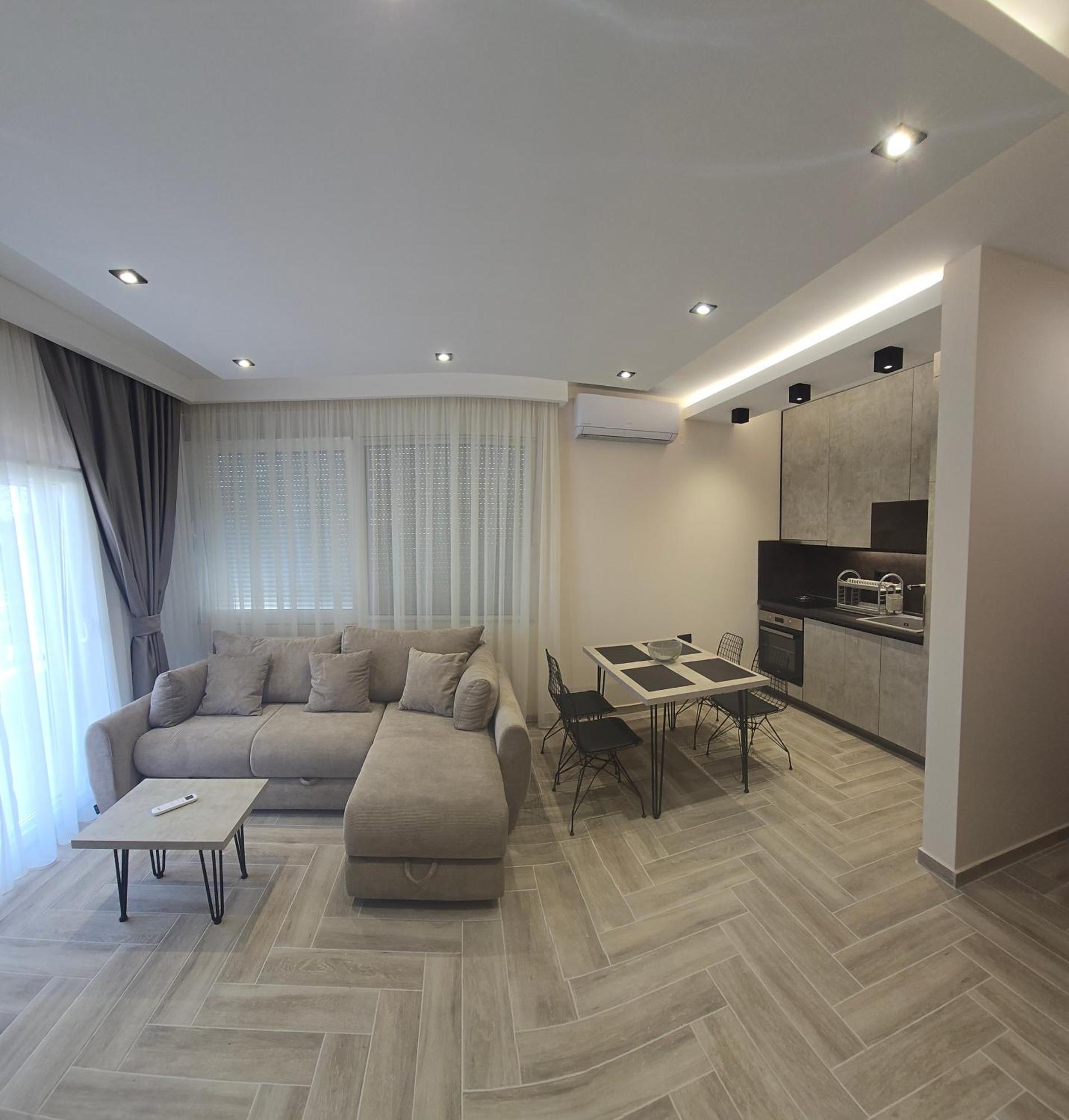 Deluxe Apartmani Vila Pejovic Sutomore Buitenkant foto