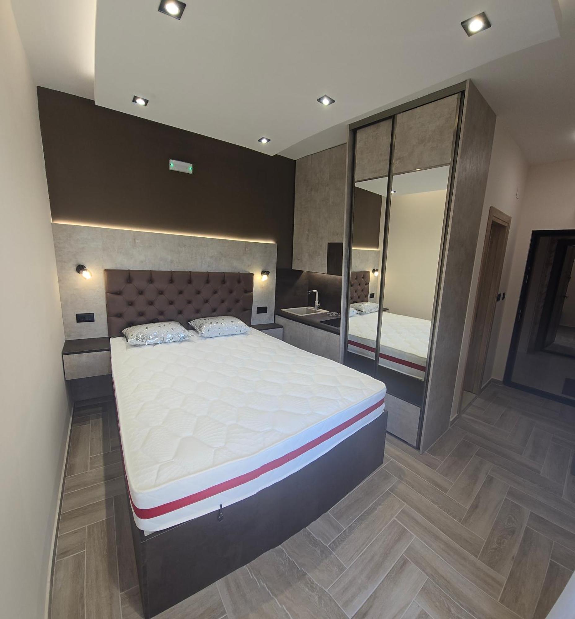 Deluxe Apartmani Vila Pejovic Sutomore Buitenkant foto