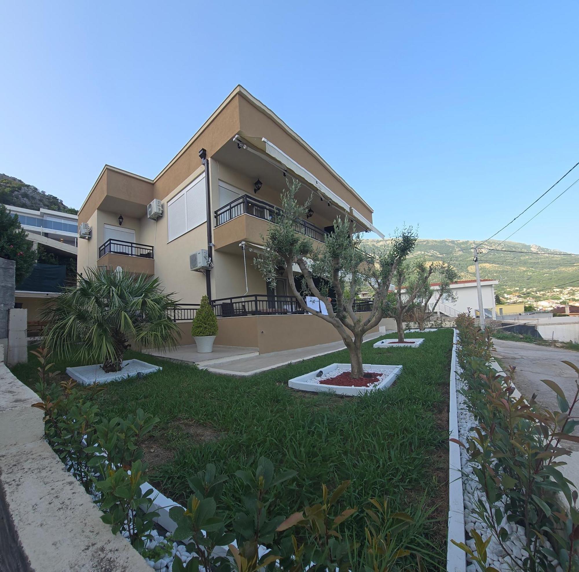 Deluxe Apartmani Vila Pejovic Sutomore Buitenkant foto